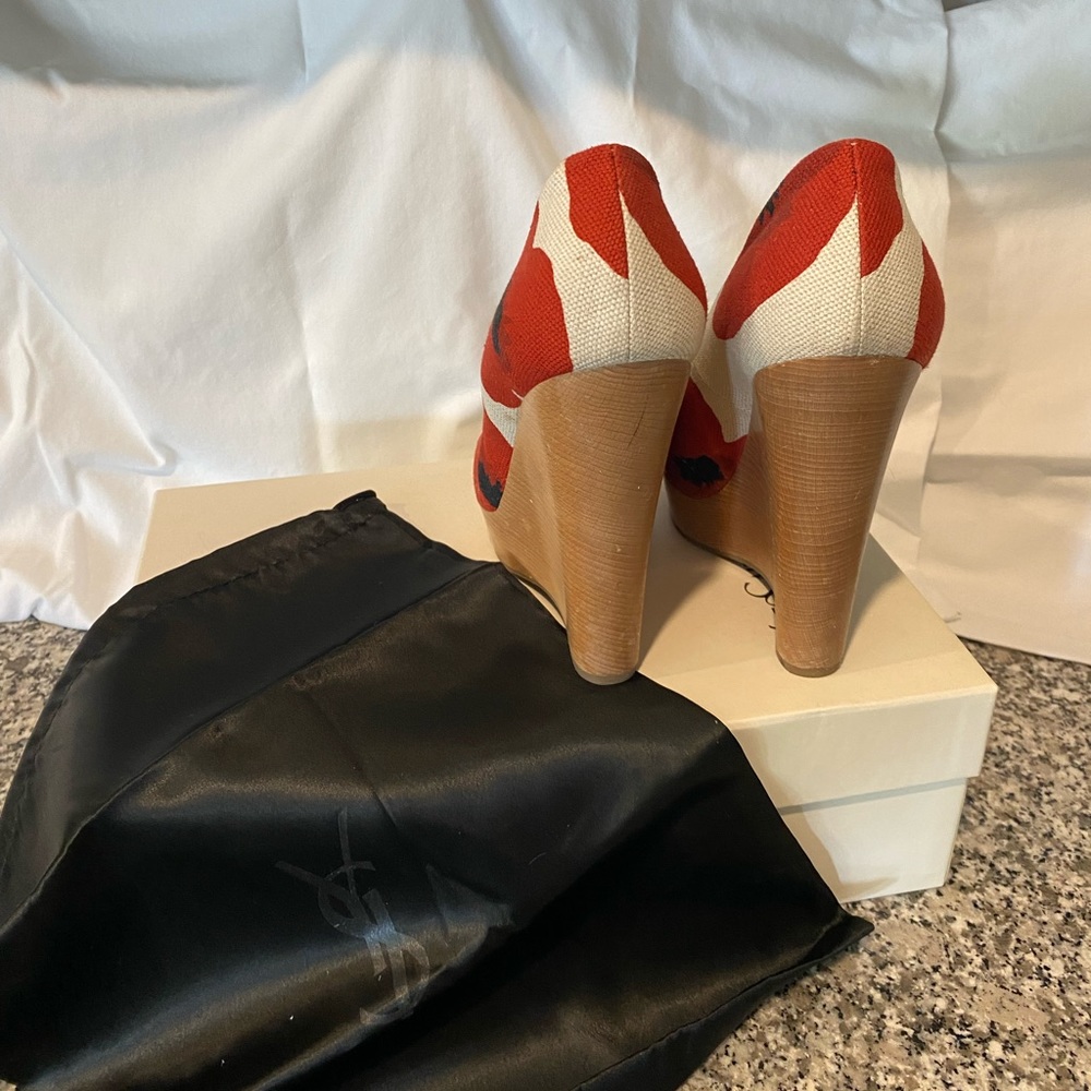 Yves Saint Laurent Poppy Print Canvas Maryna Cork… - image 3